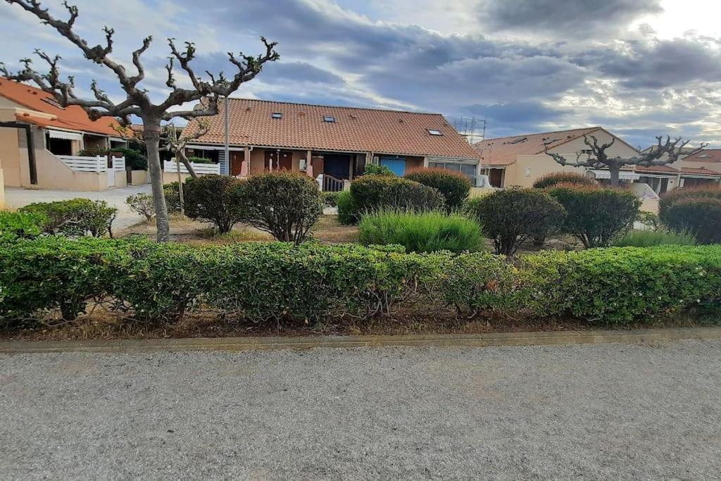 Maisonnette Entre Etang Et Plage Leucate Luaran gambar